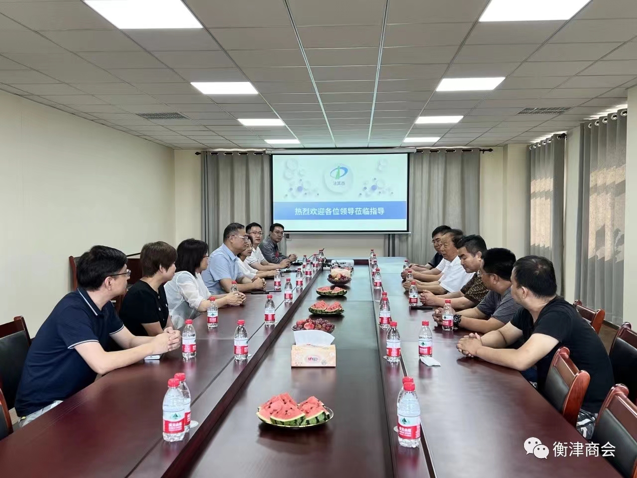 ��ǿ��ϵ������Я�ִ��·�չ----�̻�ھŻ᳤��ϵ�鵽��Ī��ҽҩ