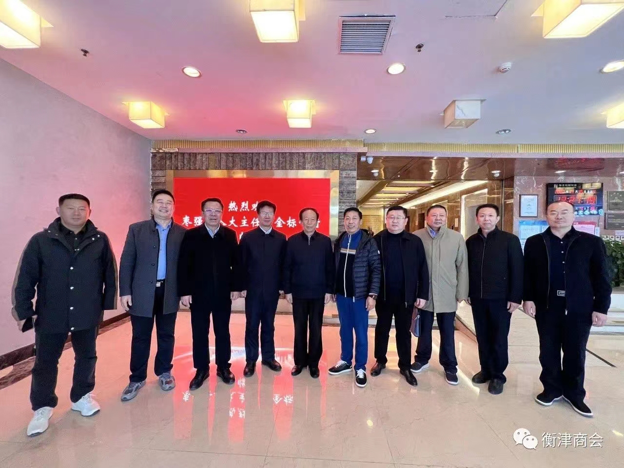 ��ˮ����ǿ�����̿�����һ��������к�ˮ�̻�Խ���̸